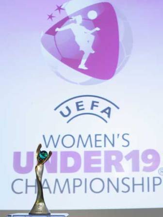 Le trophée mis en jeu en France(photo : uefa) Le trophée mis en jeu en France(photo : uefa)