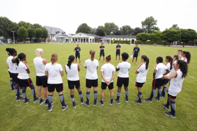 Patrice Lair et de nombreuses recrues présentes (photo PSG.fr) Patrice Lair et de nombreuses recrues présentes (photo PSG.fr)