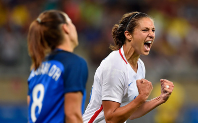 Lloyd, 90e but en sélection, offre la victoire (photo FIFA.com) Lloyd, 90e but en sélection, offre la victoire (photo FIFA.com)