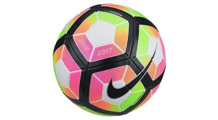 #D1F - Ballon officiel du championnat : Nike Ordem 4