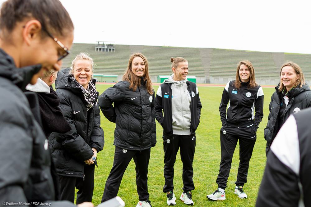 Les joueuses de la Juv'91