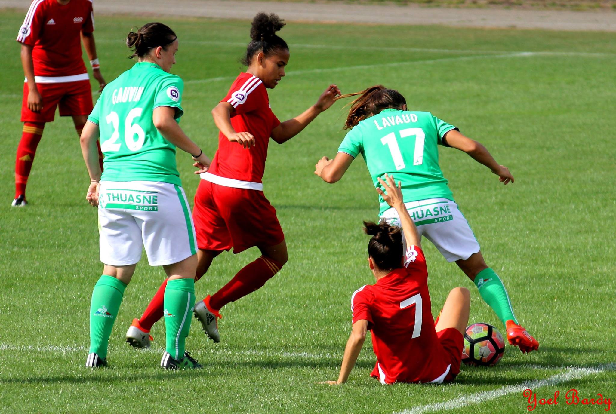 Un match accroché pour débuter (photo Yoël bardy)