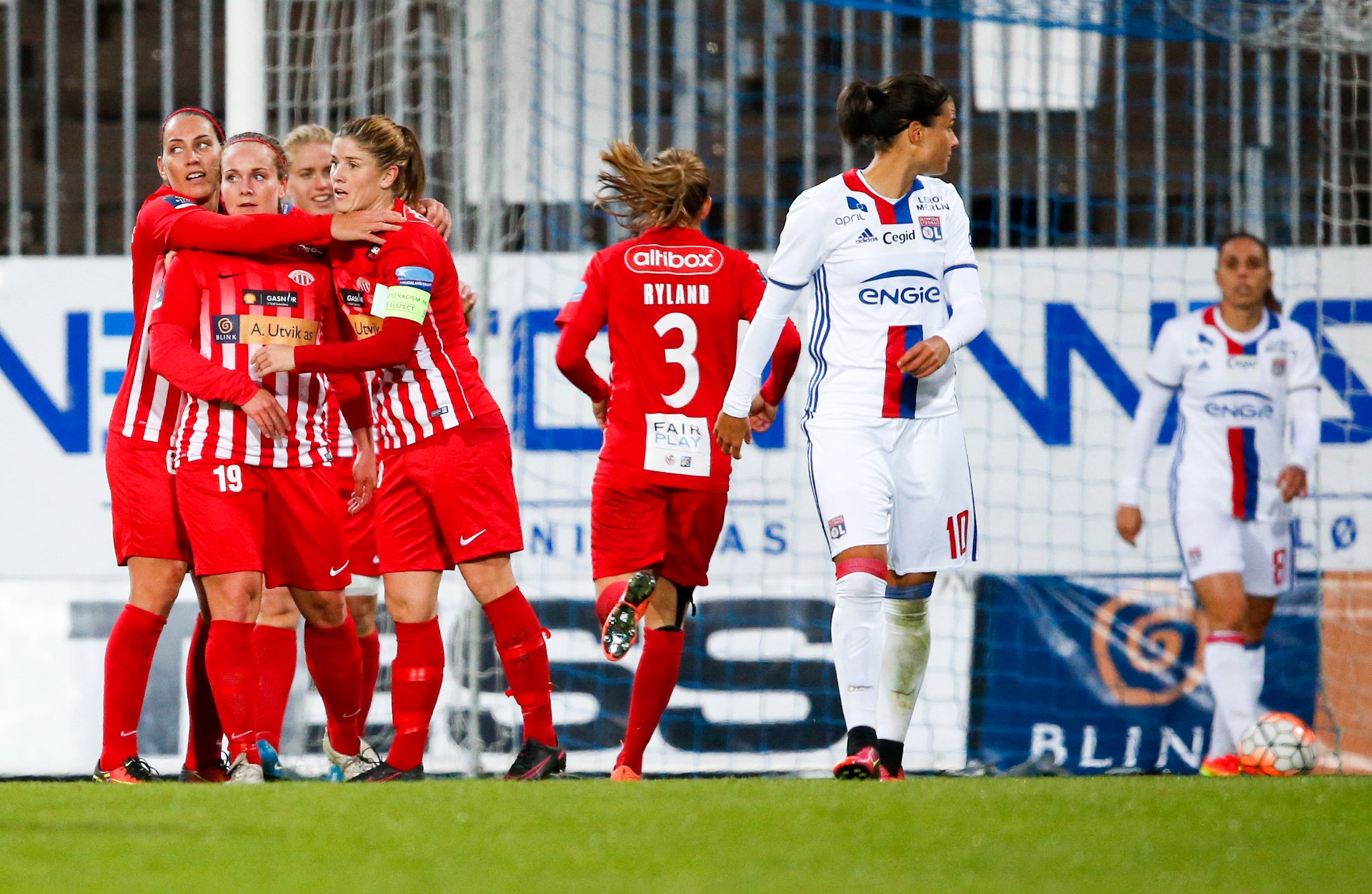 Marozsan observe la joie norvégienne (photo Scanpix) Marozsan observe la joie norvégienne (photo Scanpix)