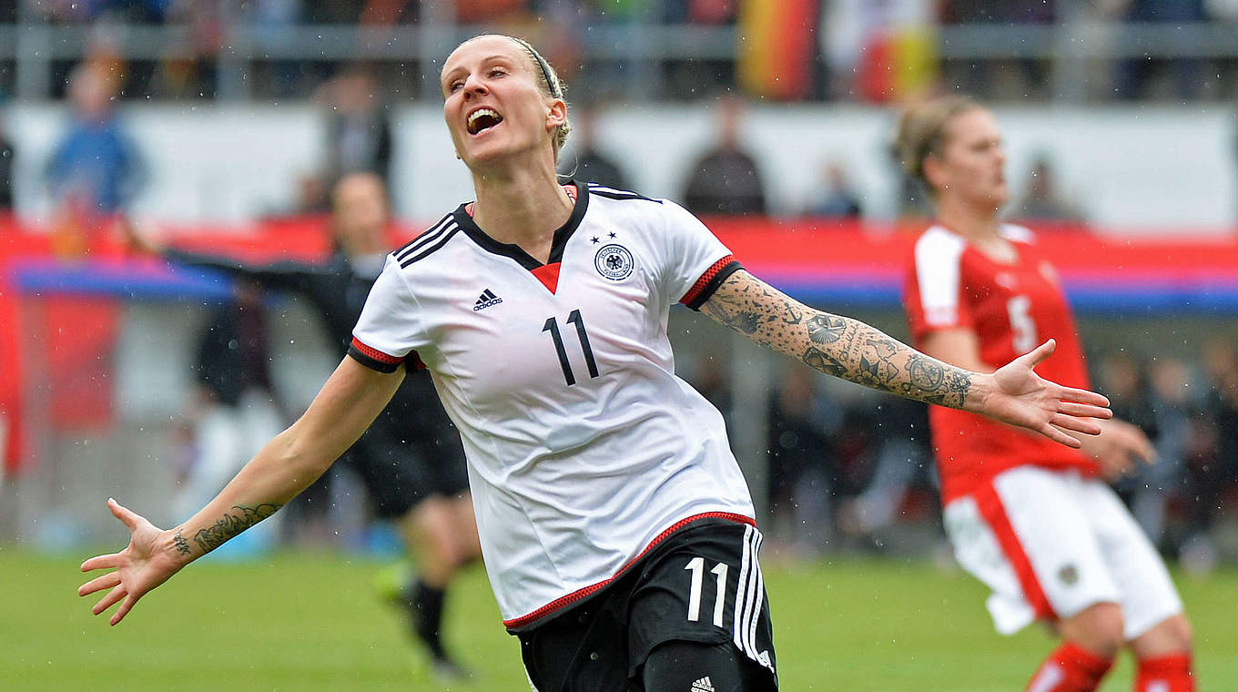 L'ex-Parisienne Anja Mittag a signé un doublé en première période (photo DFB)