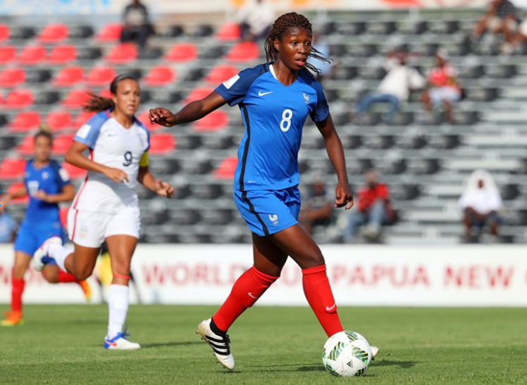 Geyoro, pièce maîtresse du milieu de terrain, aura du travail face à l'Allemagne (photo FIFA.com) Geyoro, pièce maîtresse du milieu de terrain, aura du travail face à l'Allemagne (photo FIFA.com)