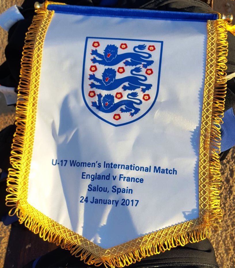 U17 - Succès de la FRANCE face à l'ANGLETERRE (2-0)