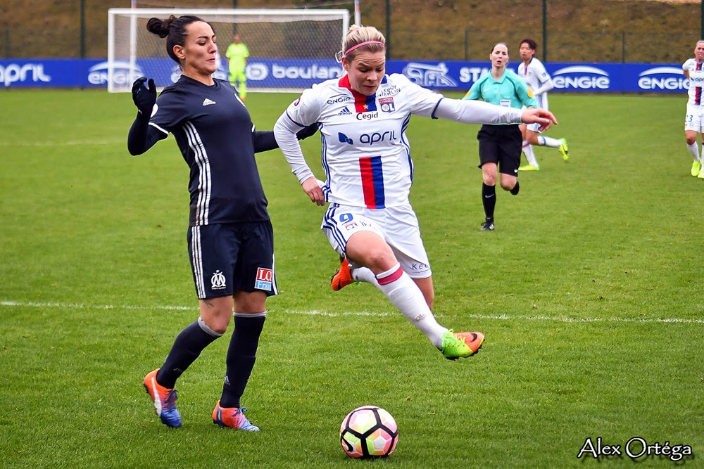 #D1F - J13 : Classement des buteuses : JAKOBSSON rejointe par LE SOMMER