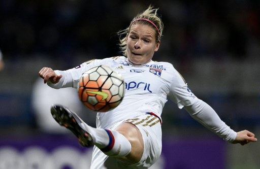 Le duel se poursuit entre les deux goleadors de l'OL