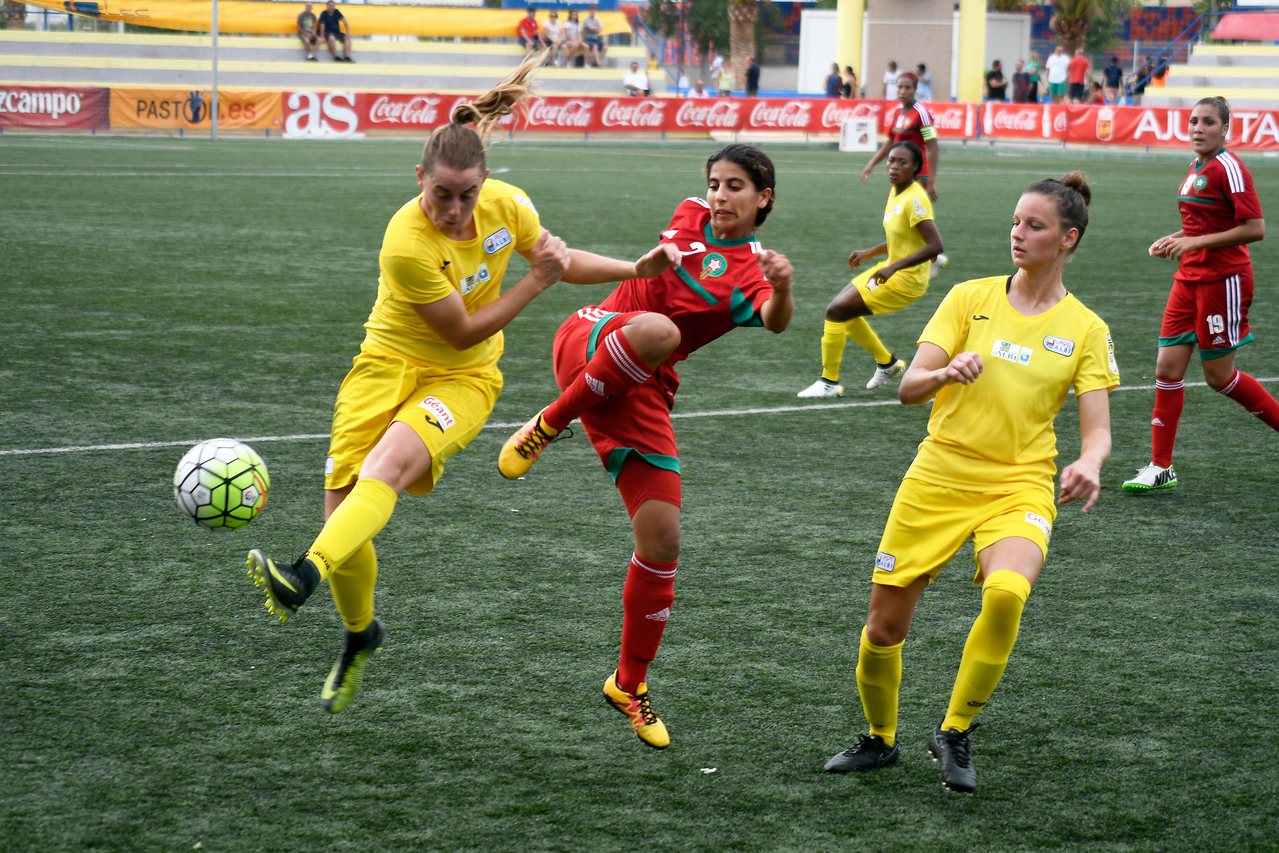 Albi battu par le Maroc (1-5)