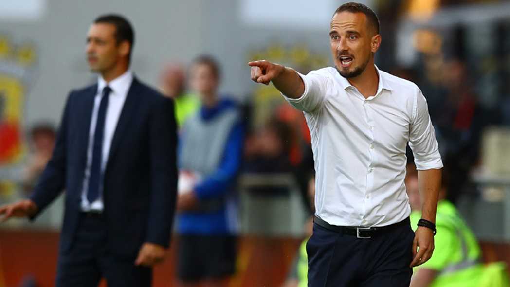 Après moins de quatre ans à la tête de la sélection, Mark Sampson est contraint de quitter la sélection (photo FA)