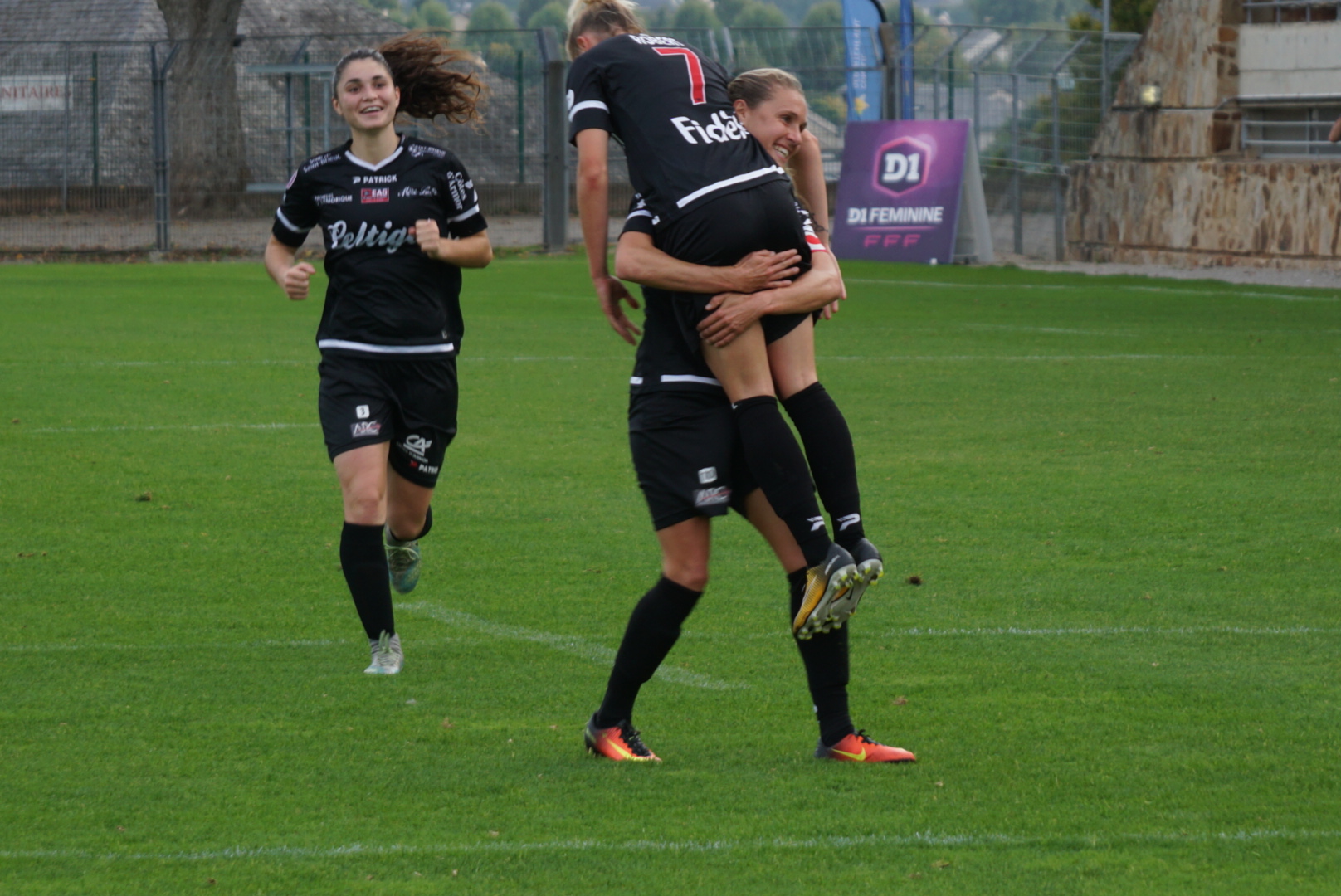 Robert avait ouvert le score pour les Bretonnes (photo footofeminin.fr)