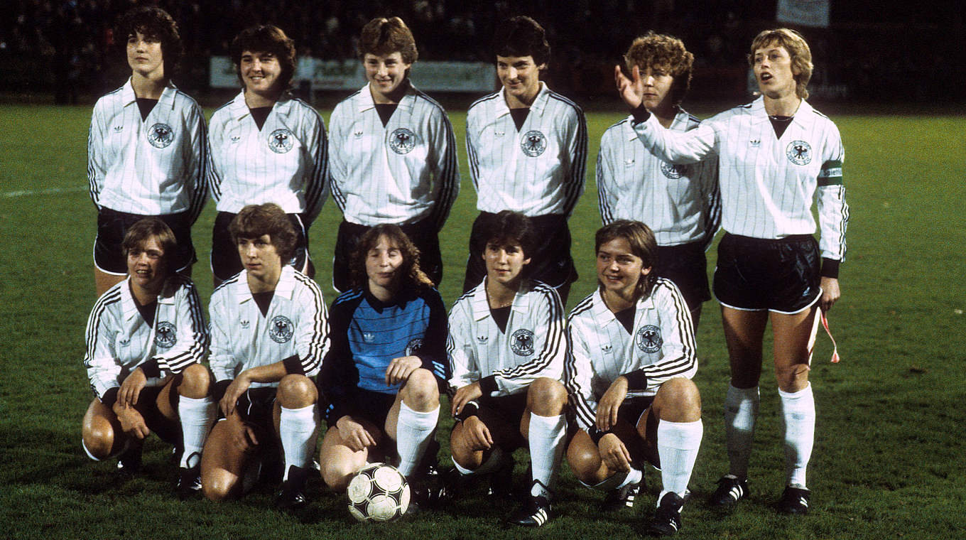 La sélection allemande à ses débuts (photo DFB)