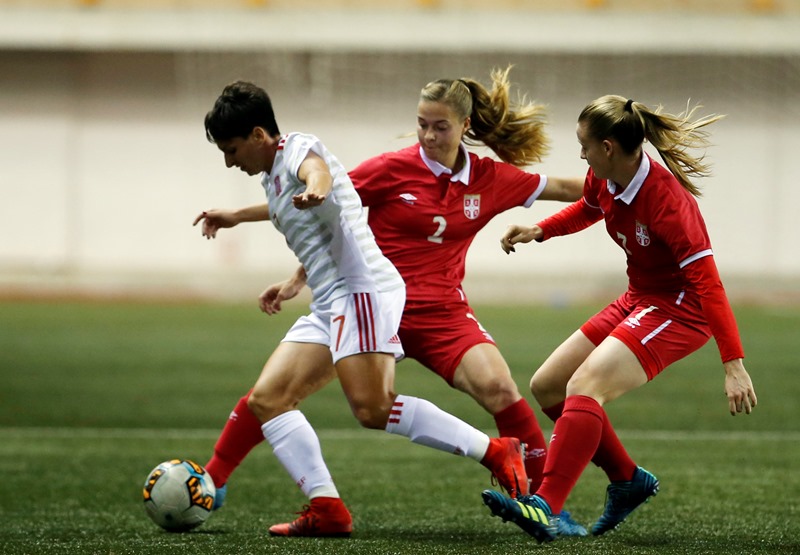 Marta Corredera et l'Espagne évitent le piège en Serbie