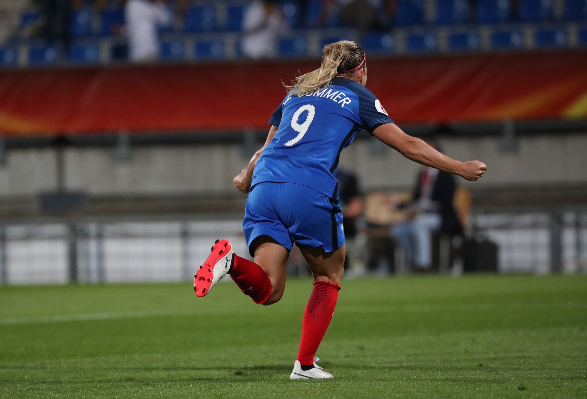 Bleues - Le bilan des trois premiers rassemblements