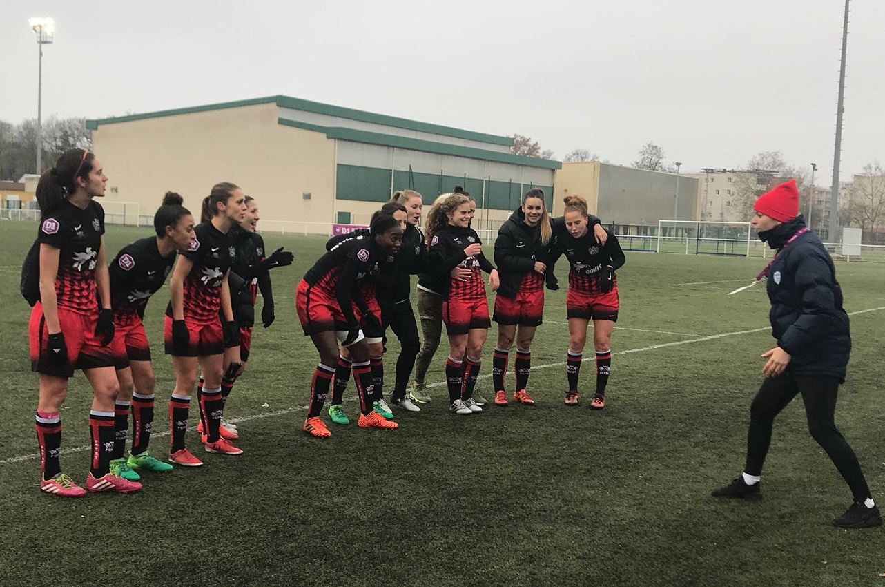 #D1F - J10 : FLEURY se rechauffe, ALBI se réjouit, MONTPELLIER sur la fin