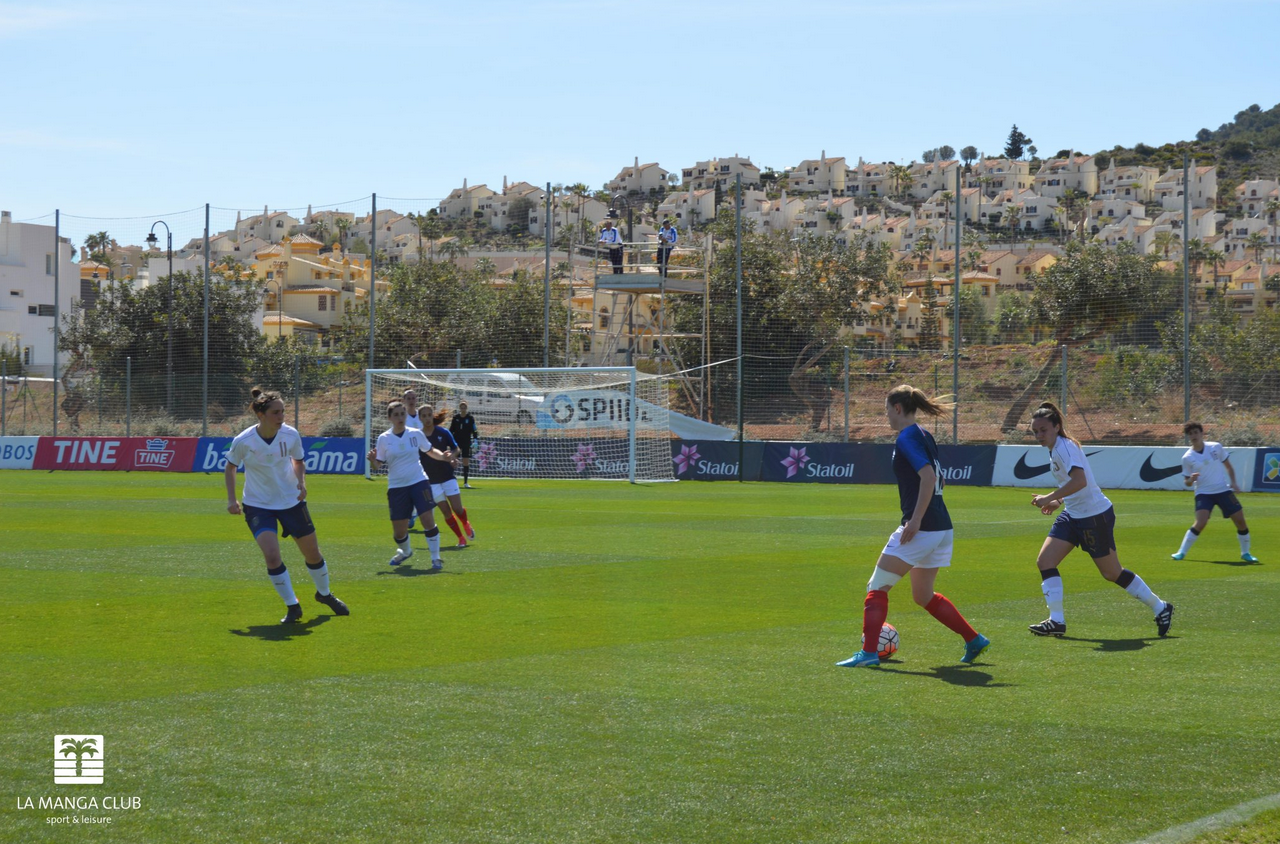 France B/U23 - Une large victoire devant les Italiennes