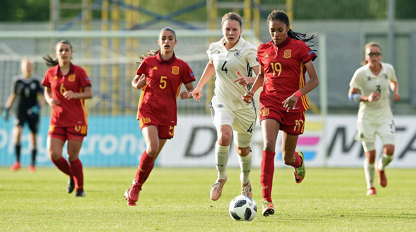 Euro U17 - Eva Maria Navarro sacre l'ESPAGNE, la FINLANDE en Uruguay