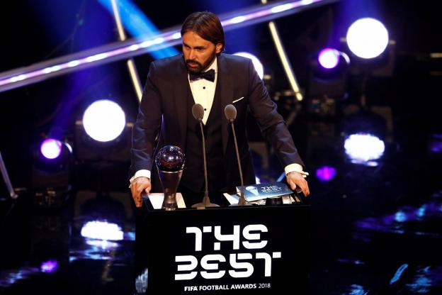 FIFA - PEDROS meilleur entraîneur, MARTA meilleure joueuse