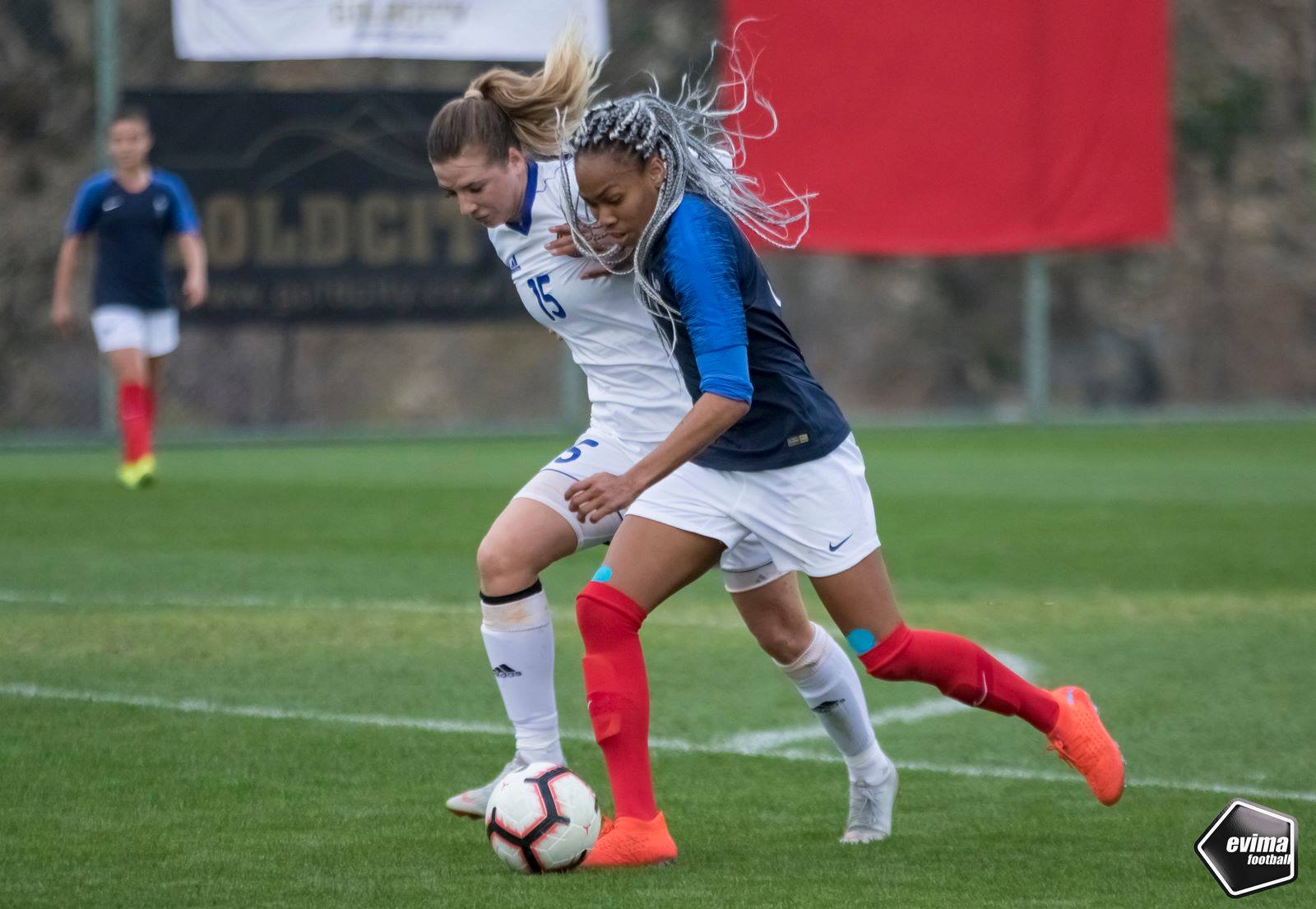 Lindsey Thomas a ouvert le score en première période (photo Evima)