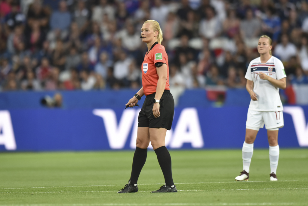 Bibiana Steinhaus (photo Frédérique Grando/FOF)