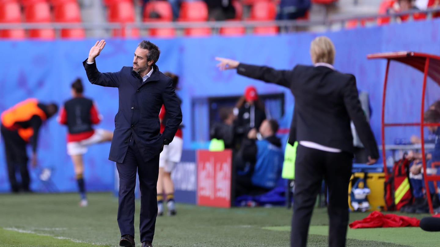 Les deux sélectionneurs (photo FIFA.com)