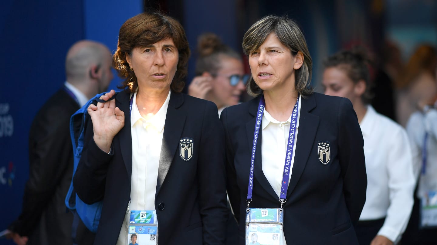 Milena Bertolini à droite (photo FIFA.com)