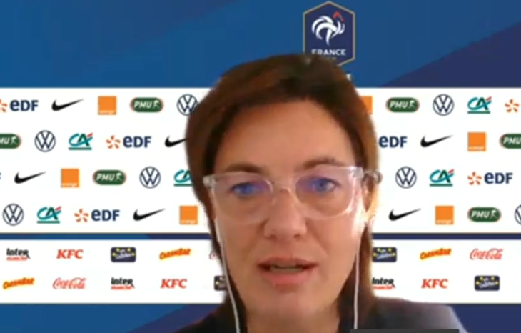 Bleues - Corinne DIACRE : "Je n'utiliserai pas les médias comme intermédiaire"