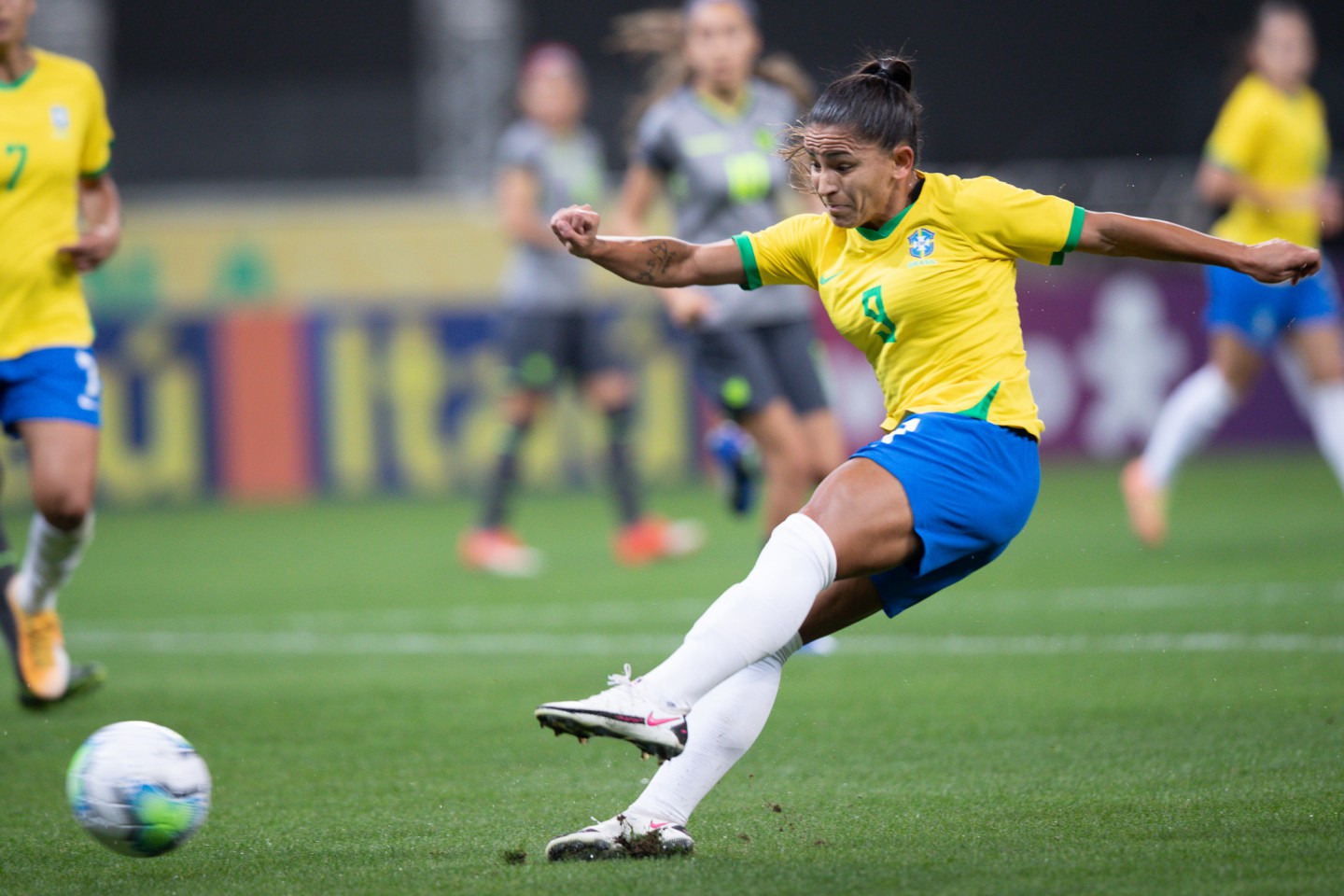 Debinha a marqué la moitié des buts du Brésil qui n'a plus joué depuis le Tournoi de France (photo CBF) Debinha a marqué la moitié des buts du Brésil qui n'a plus joué depuis le Tournoi de France (photo CBF)