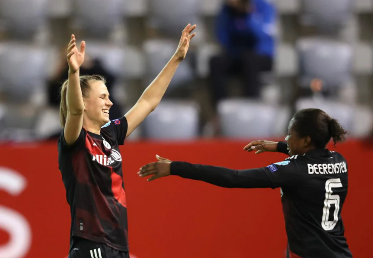 Les Munichoises prennent une solide avance (photo UEFA.com) Les Munichoises prennent une solide avance (photo UEFA.com)