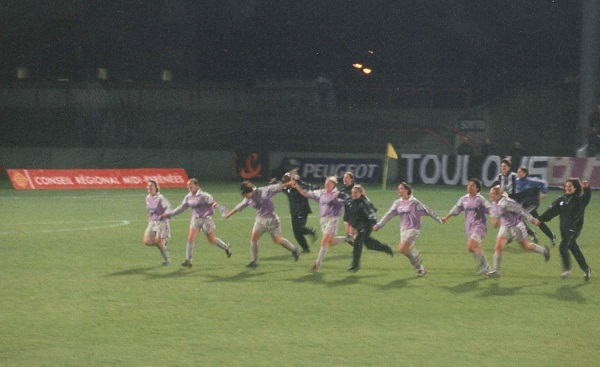(photos archives footofeminin) (photos archives footofeminin)