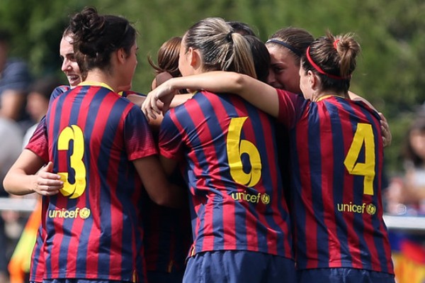 Le FC Barcelone déroule en Espagne Le FC Barcelone déroule en Espagne