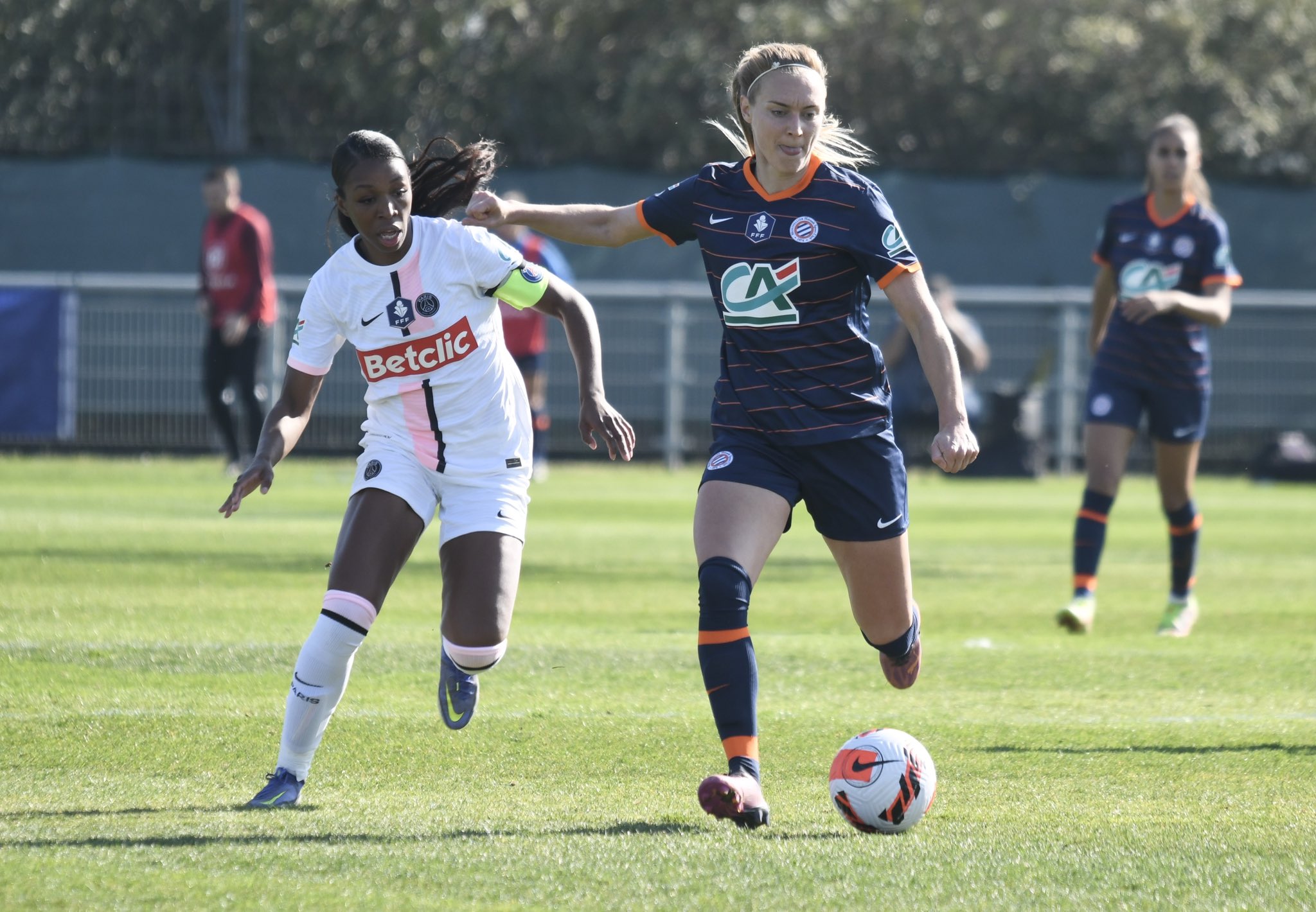 Ca passe pour Geyoro et le PSG à Montpellier (photo MHSC) Ca passe pour Geyoro et le PSG à Montpellier (photo MHSC)