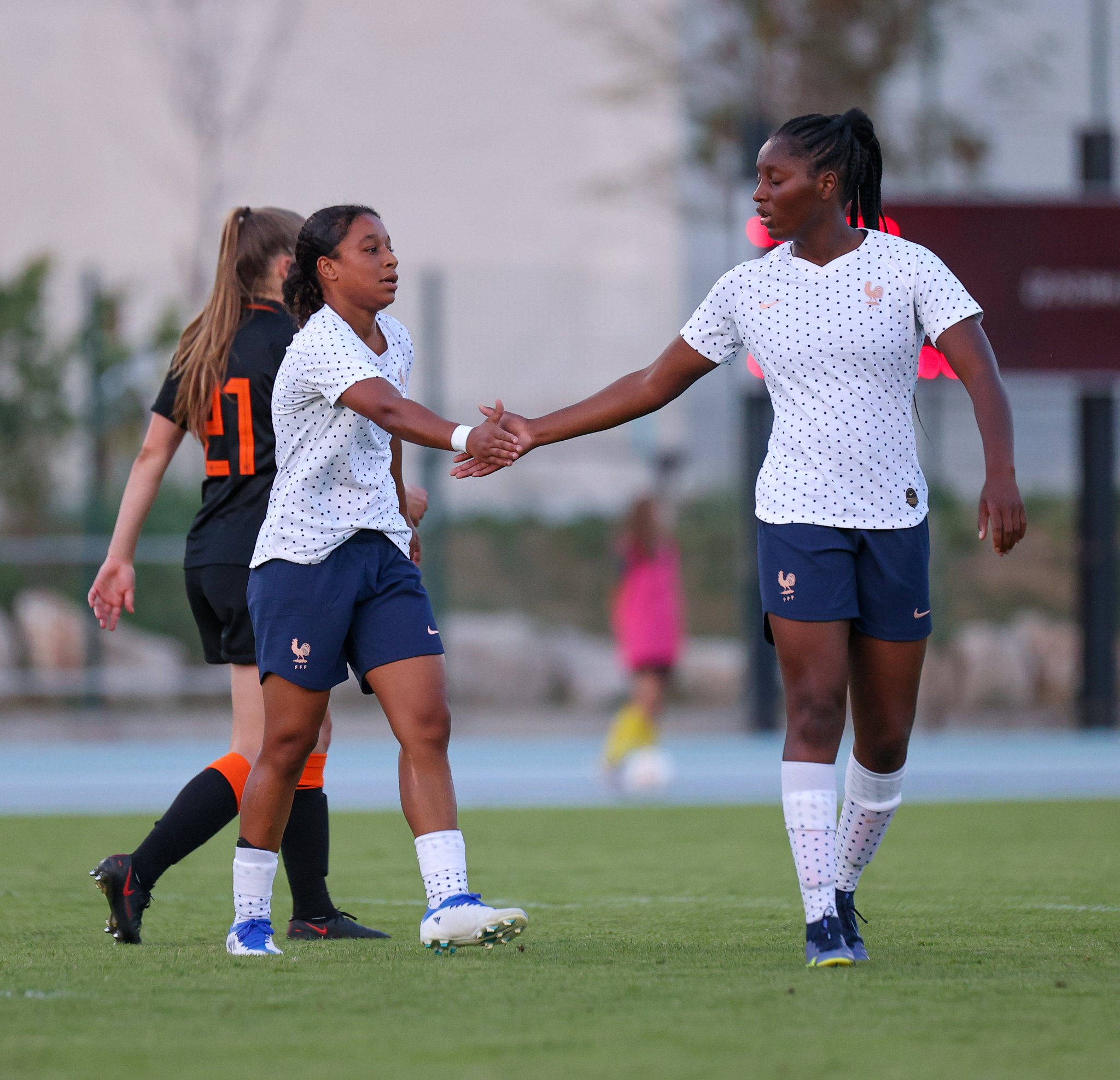 Première victoire avec un but de Mzé Issa (photo Sud Ladies Cup)