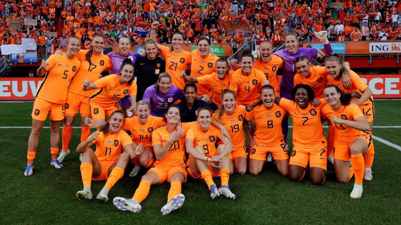 Les Pays-Bas ont terminé leur préparation par une victoire 2-0 face à la Finlande (photo KNVB)