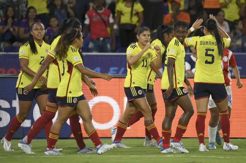 Les Colombiennes qui évoluent à domicile ont remporté leur première rencontre (photo Caracol TV)