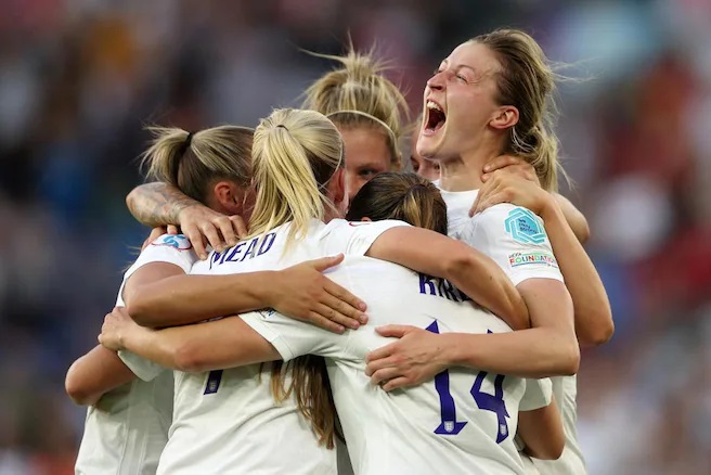 La preuve par huit pour les Anglaises qui réussissent la plus large victoire dans une phase finale (photo UEFA.com)