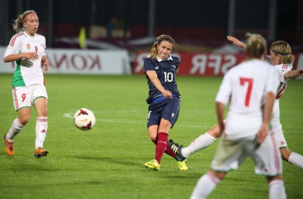 Camille Abily va être "à fond" derrière Clermont la saison prochaine (Photo : FFF) Camille Abily va être "à fond" derrière Clermont la saison prochaine (Photo : FFF)