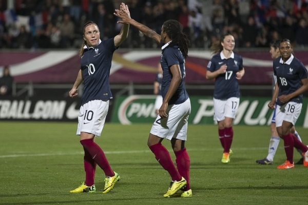 Camille Abily regrette la première demi-heure lors de la première manche. Camille Abily regrette la première demi-heure lors de la première manche.