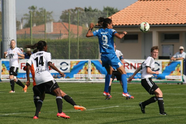 Le premier but inscrit par Migot Le premier but inscrit par Migot