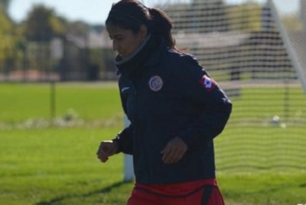 Shirley Cruz a rejoint sa sélection nationale du Costa Rica pour se qualifier pour le prochain Mondial