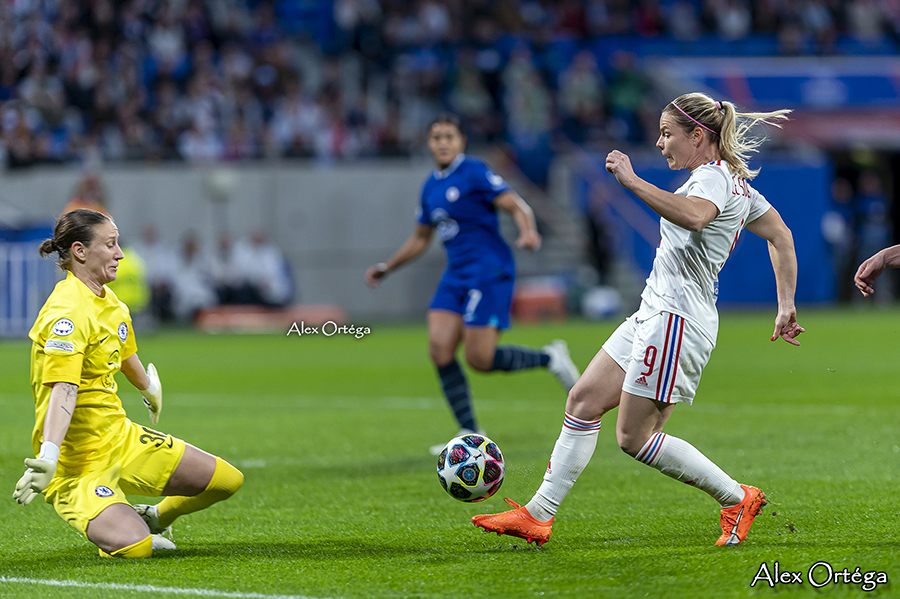 Le Sommer face à Berger, remplacée à la pause Le Sommer face à Berger, remplacée à la pause