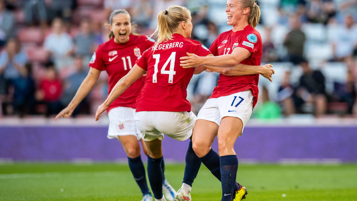 Ada Hegerberg espère briller dans une compétition internationale depuis sa longue absence (photo Fotboll)