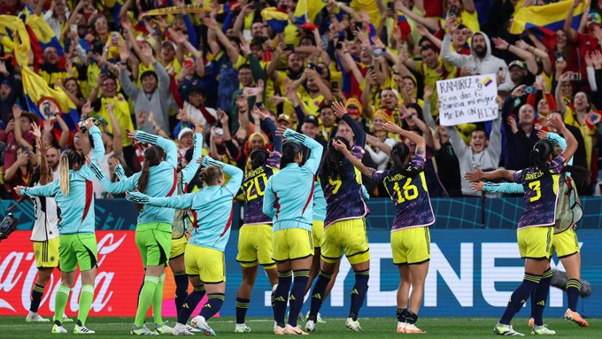 Scène de liesse avec le public (photo FIFA WWC)