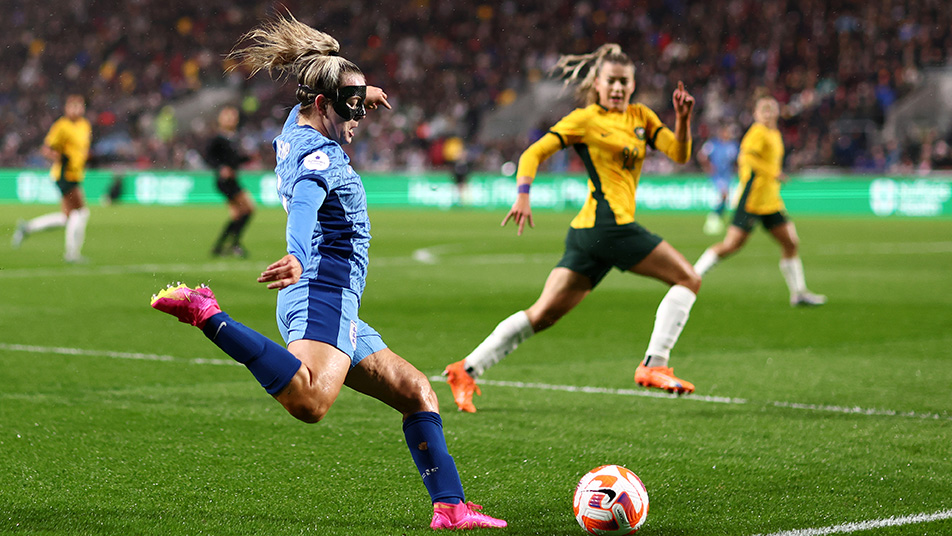 En avril dernier, Lauren Hemp et l'Angleterre s'étaient inclinées devant l'Australie (photo FA) En avril dernier, Lauren Hemp et l'Angleterre s'étaient inclinées devant l'Australie (photo FA)