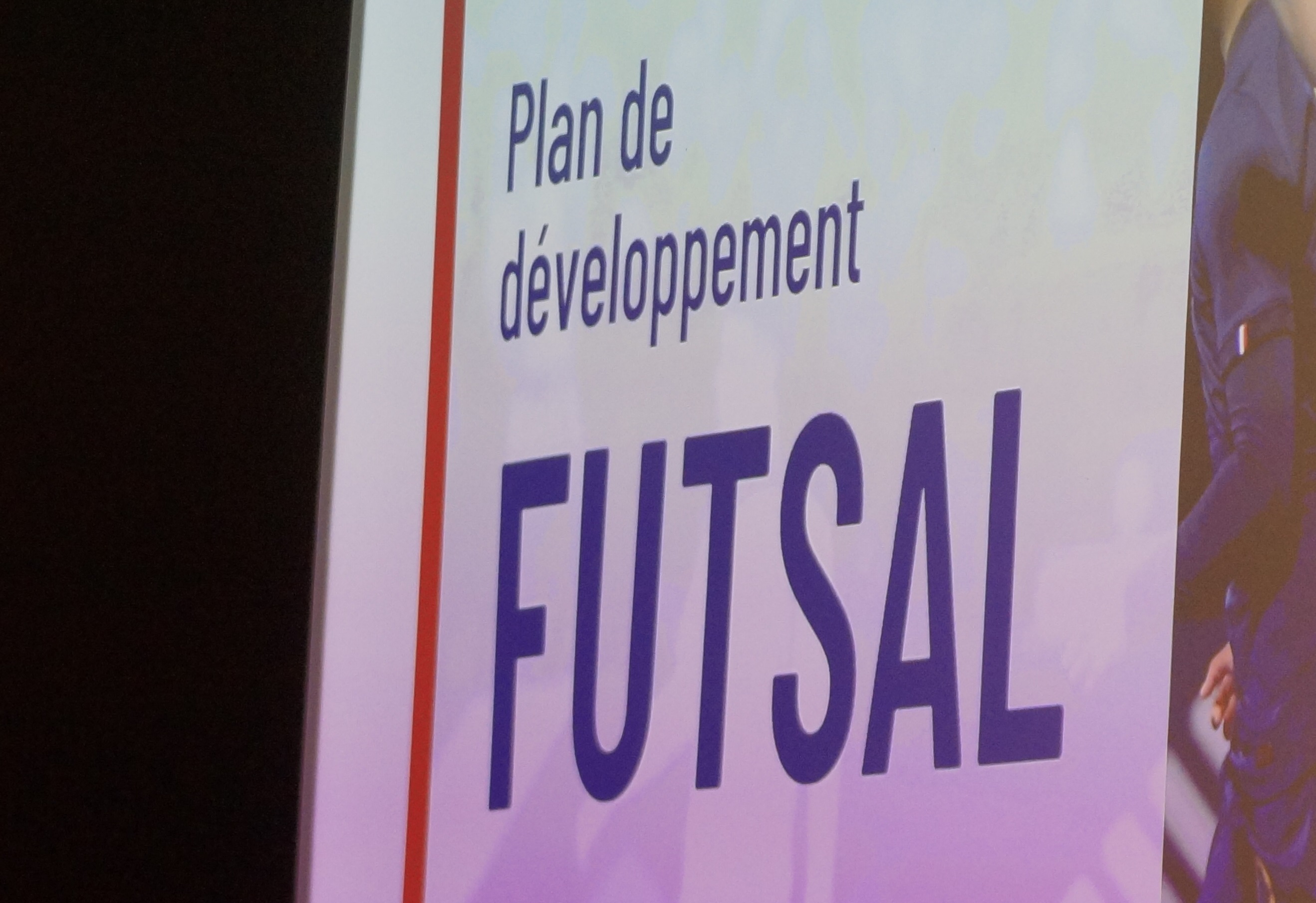 Futsal - Pierre-Étienne DEMILLIER (sélectionneur) : "On a un potentiel de joueuses en France qui est très intéressant"