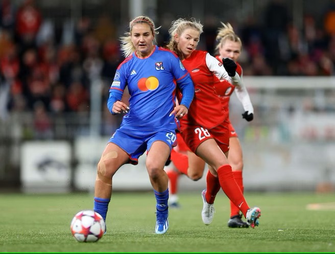 Horan laisse son équipe à dix (photo UEFA.com) Horan laisse son équipe à dix (photo UEFA.com)