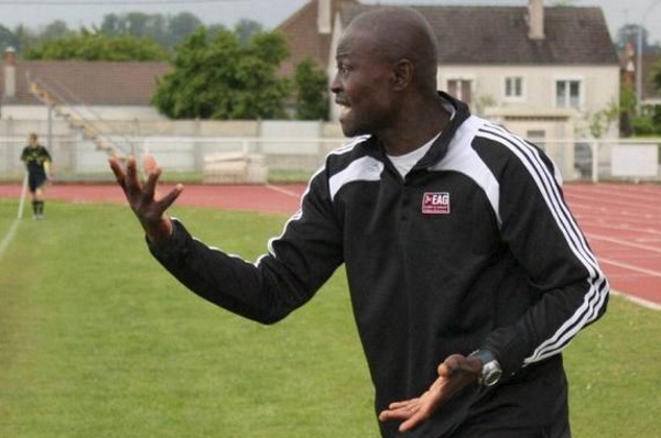 Adolphe Ogouyon va retrouver les terrains de D1 (photo NR) Adolphe Ogouyon va retrouver les terrains de D1 (photo NR)