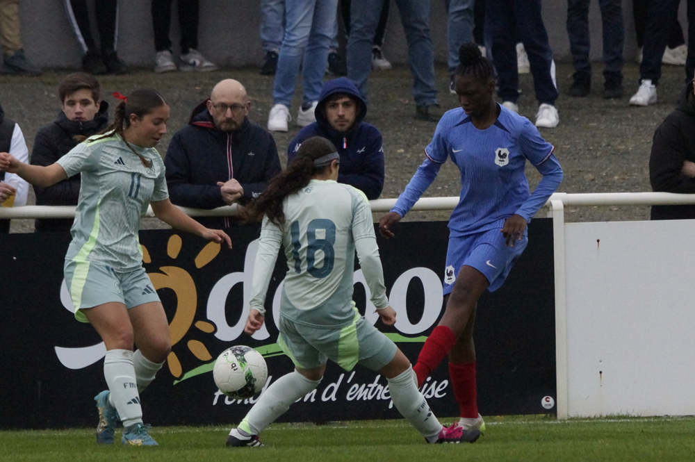 #U16F - La FRANCE s'impose mais ne jouera pas la finale