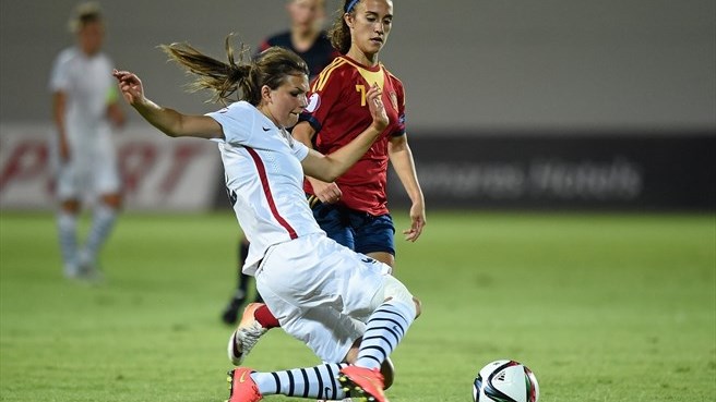 Pauline Dhaeyer fait partie des 5 défenseures de la liste (photo UEFA) Pauline Dhaeyer fait partie des 5 défenseures de la liste (photo UEFA)