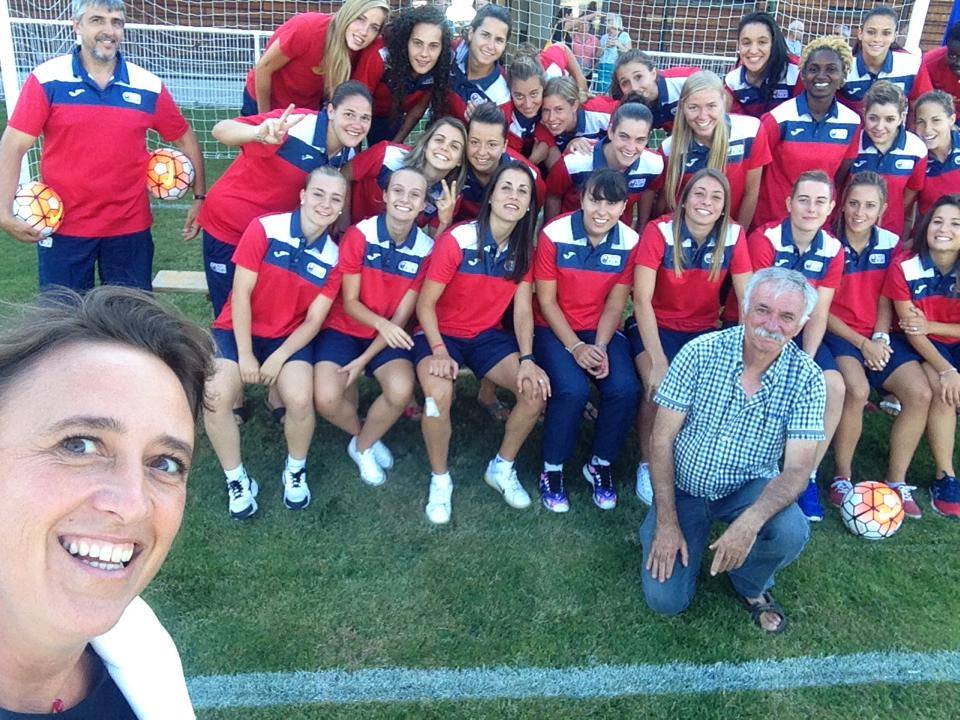 L'ASPTT Albi, une équipe dynamique autour de son Président à droite et Mme Le Maire à gauche (photo club)